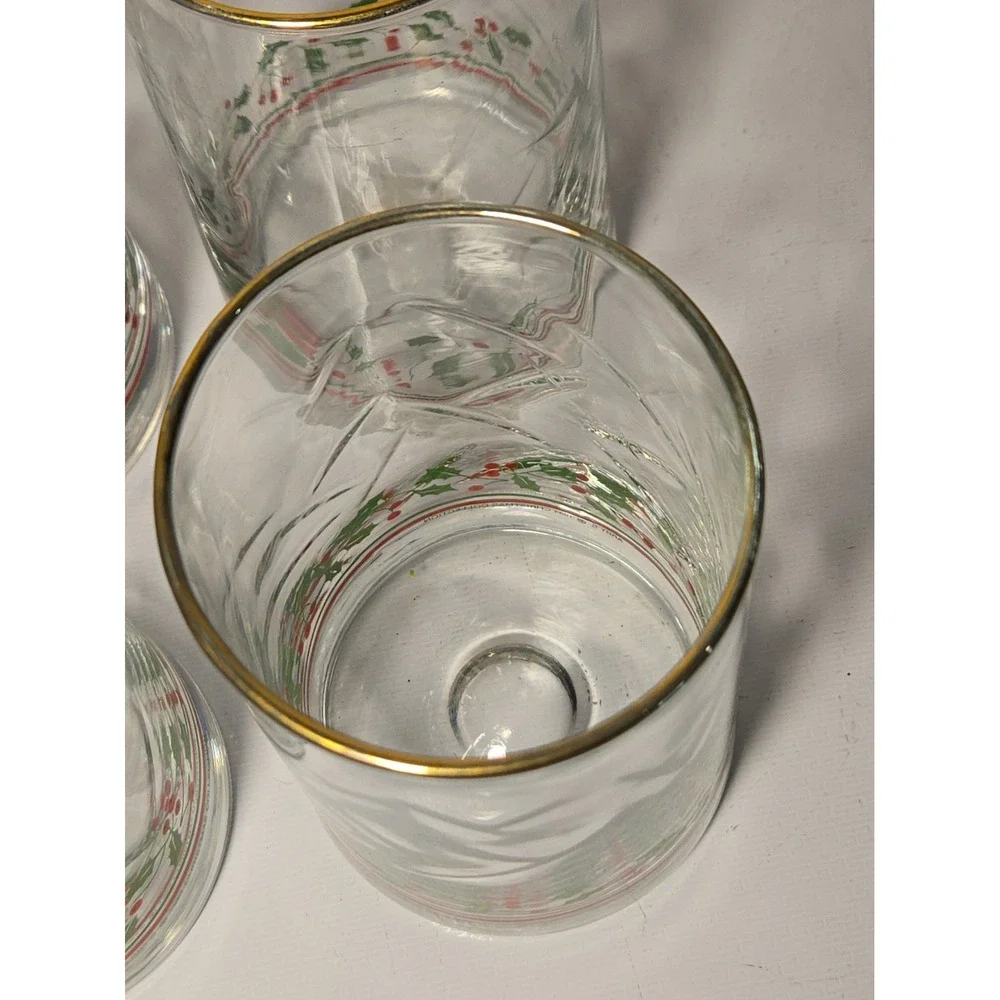 Vtg Glass HOLLY BERRY Christmas Drinking Glasses Tumblers Set of 4